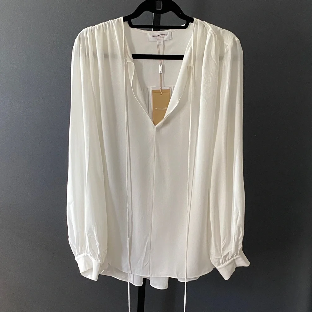 ‼️100% SILK‼️ - Picture 1 of 9